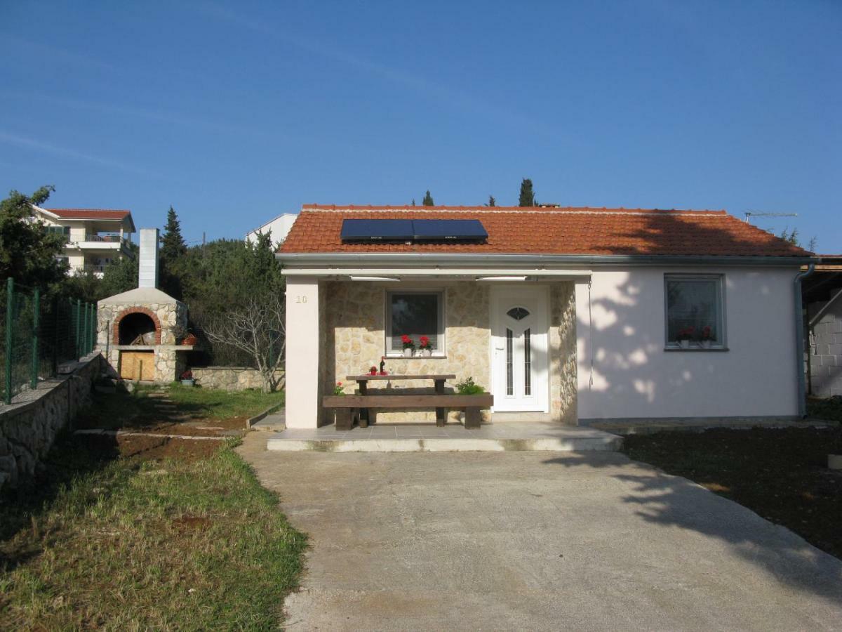 Kuca Za Odmor Tomic Villa ซาดาร์ ภายนอก รูปภาพ