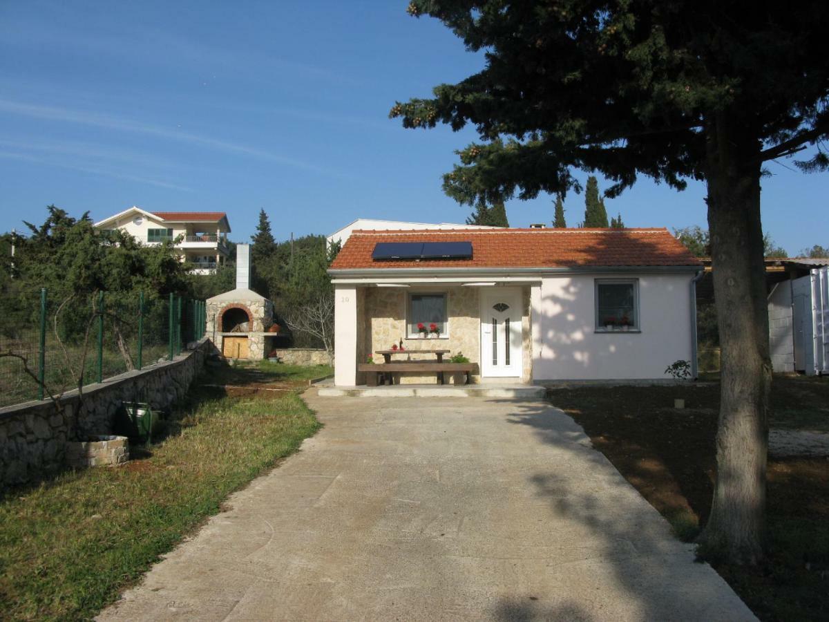 Kuca Za Odmor Tomic Villa ซาดาร์ ภายนอก รูปภาพ