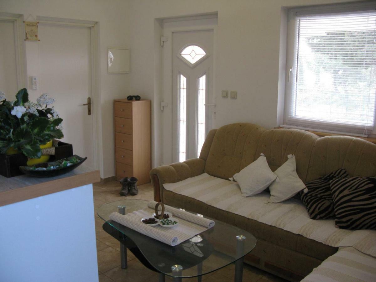 Kuca Za Odmor Tomic Villa ซาดาร์ ภายนอก รูปภาพ
